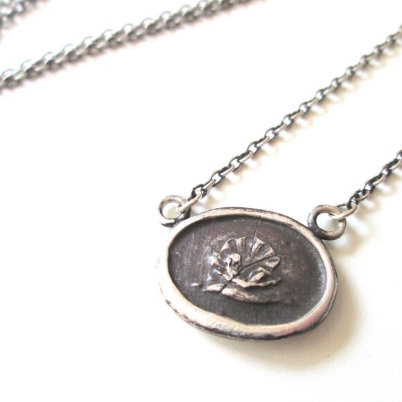 PYRRHA Design Wax Seal Birth Of Venus Pendant Necklace Sterling Silver 925 - Picture 12 of 15